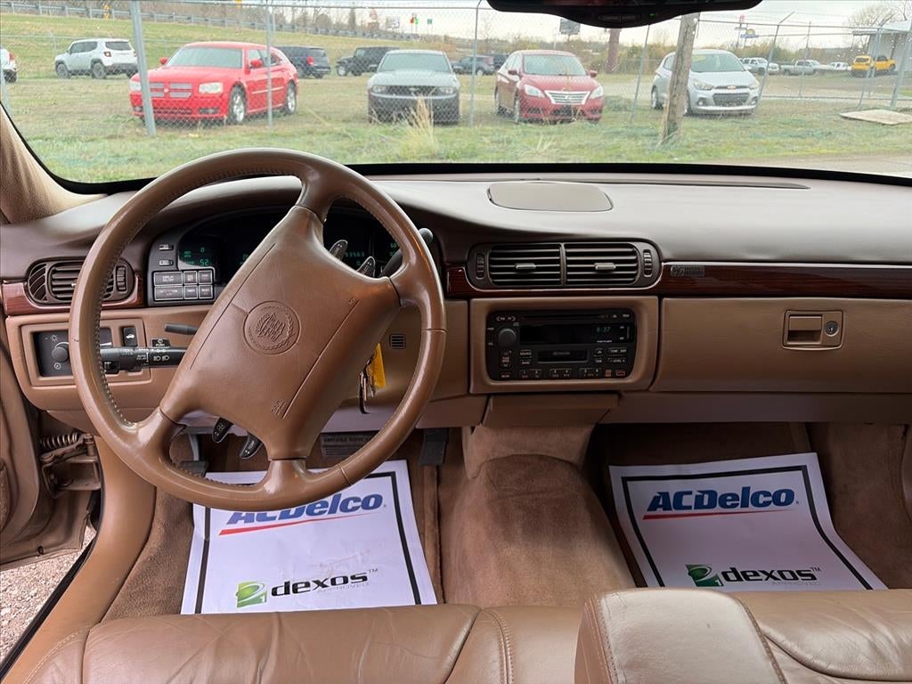 1999 Cadillac Deville Base
