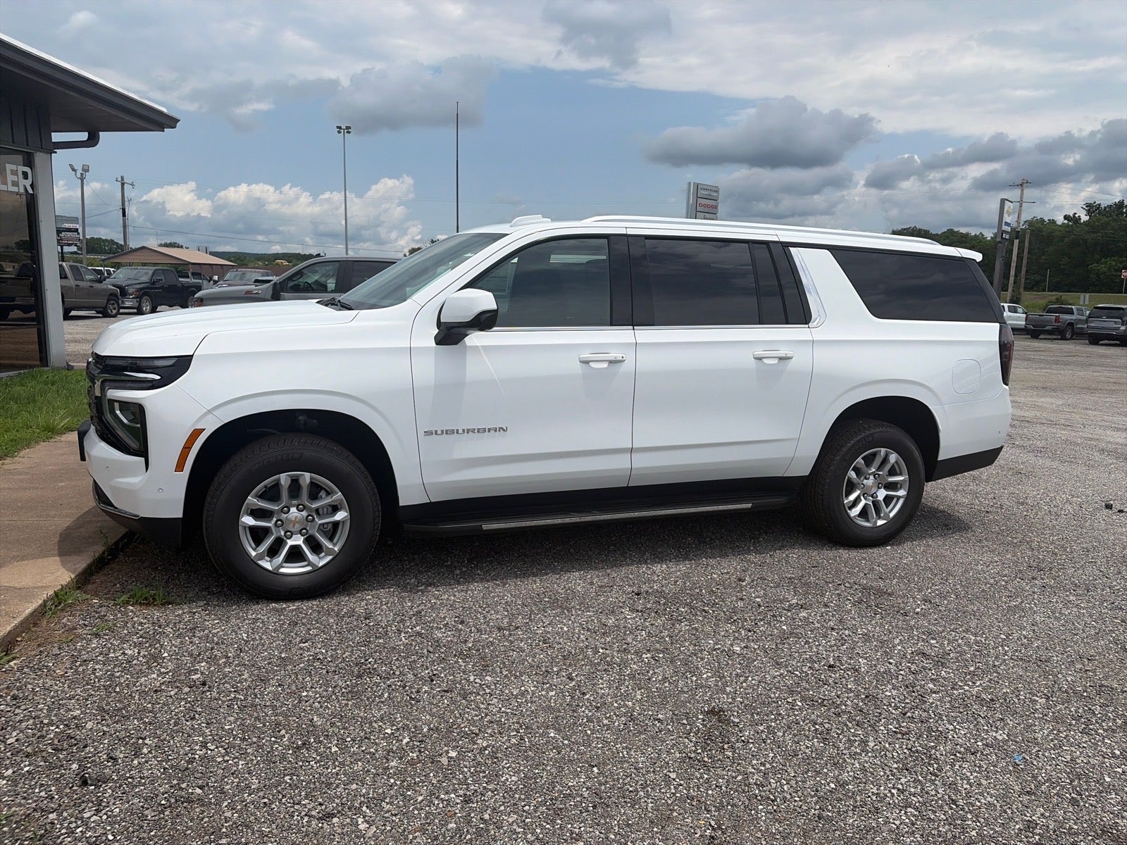 2026 Chevrolet Suburban LS